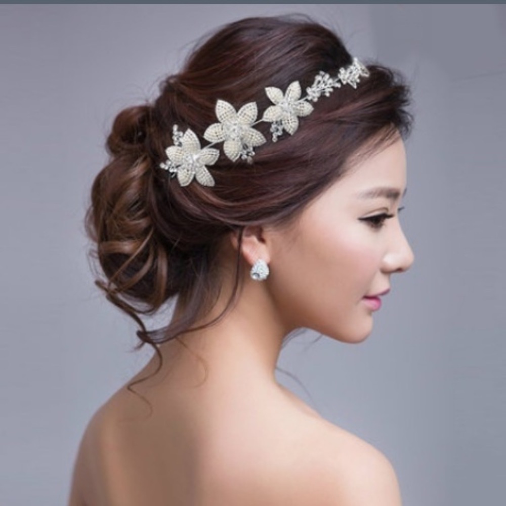 Crystal Floral Headband Hairpiece for Women - Silver